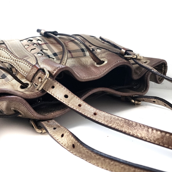 Burberry Gold/Beige Lazer Cut Check Haymarket Drawstring Tote - Picture 13 of 13